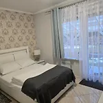 Danusia בית הארחה קרפאז'